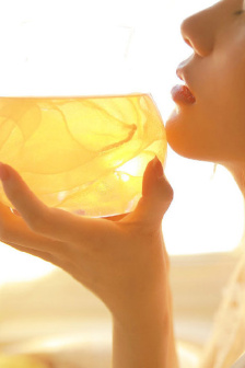 顶级丰满少妇自慰到喷水